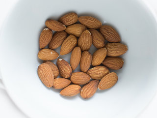 Almonds Almonds